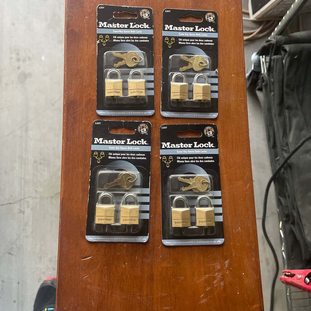 Lot of 4 Packs Master Lock 120T Brass Padlocks‎ 3/4" Keyed Alike Twin Pack